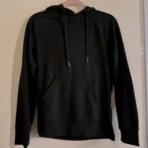 Athletic Black Pull Over Sweater